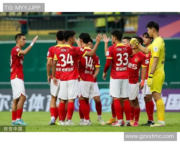 广州排球队在城市联赛中的默契配合与战术分析